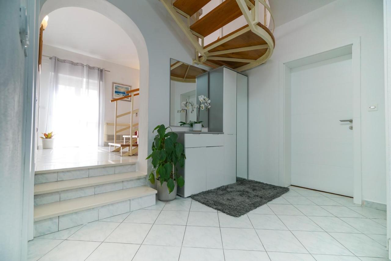 Villa Sanda With Private Pool 자다르 외부 사진
