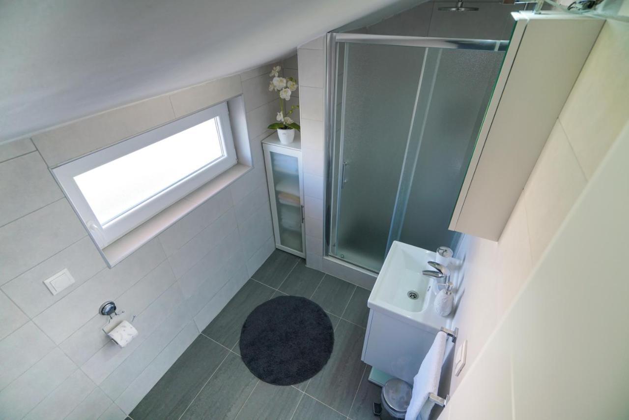 Villa Sanda With Private Pool 자다르 외부 사진
